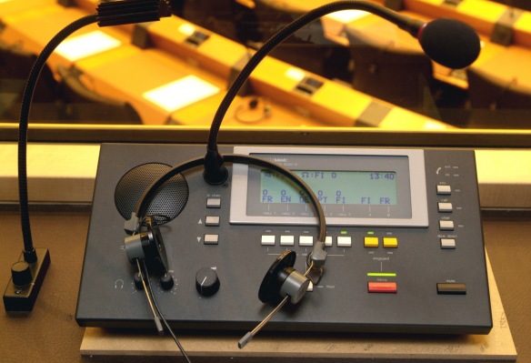 синхронный перевод синхронный перевод